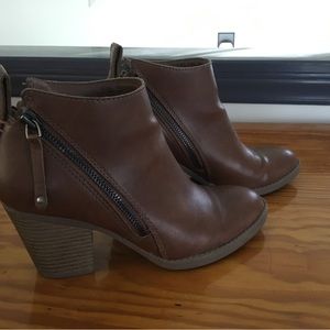 Carmel booties only worn a few times.